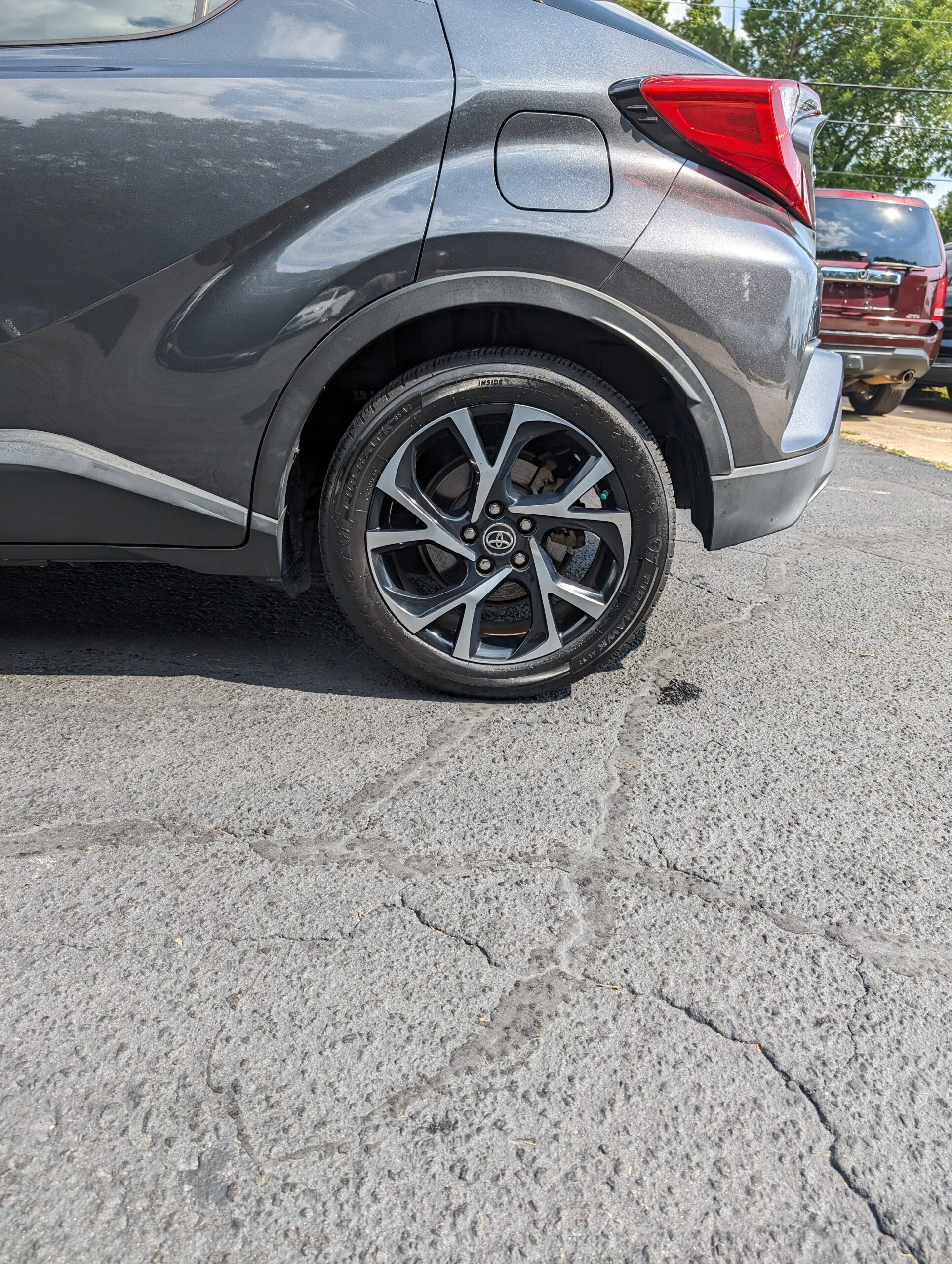 2019 Toyota C-HR XLE