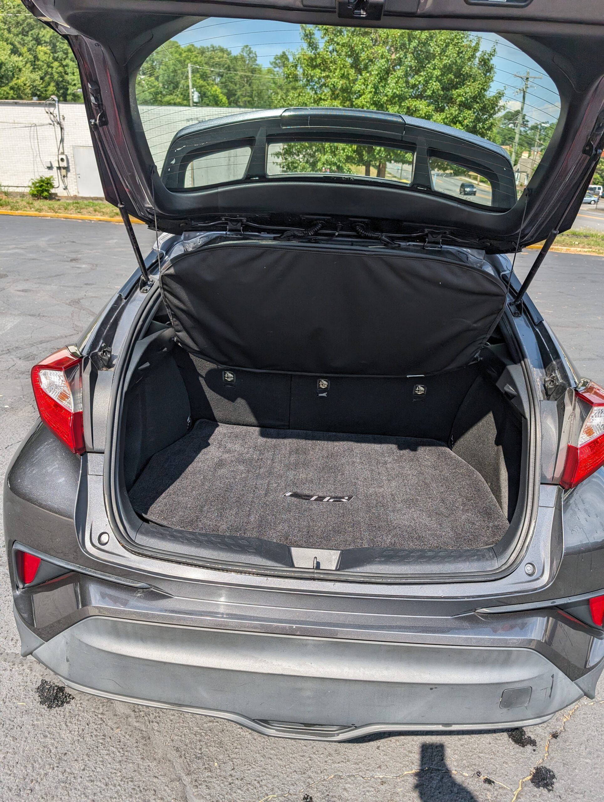 2019 Toyota C-HR XLE