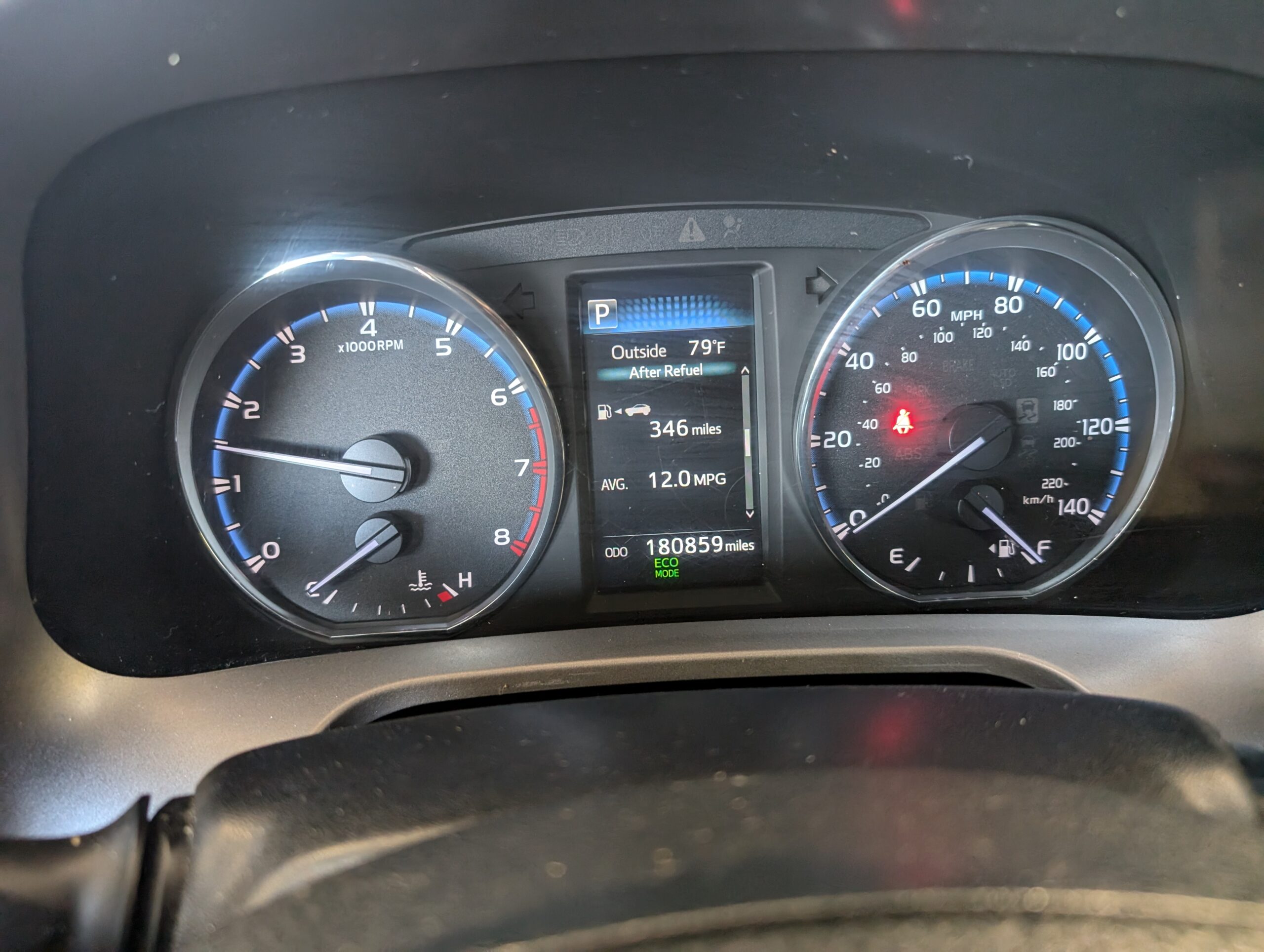 2016 Toyota RAV4 FWD 4dr XLE