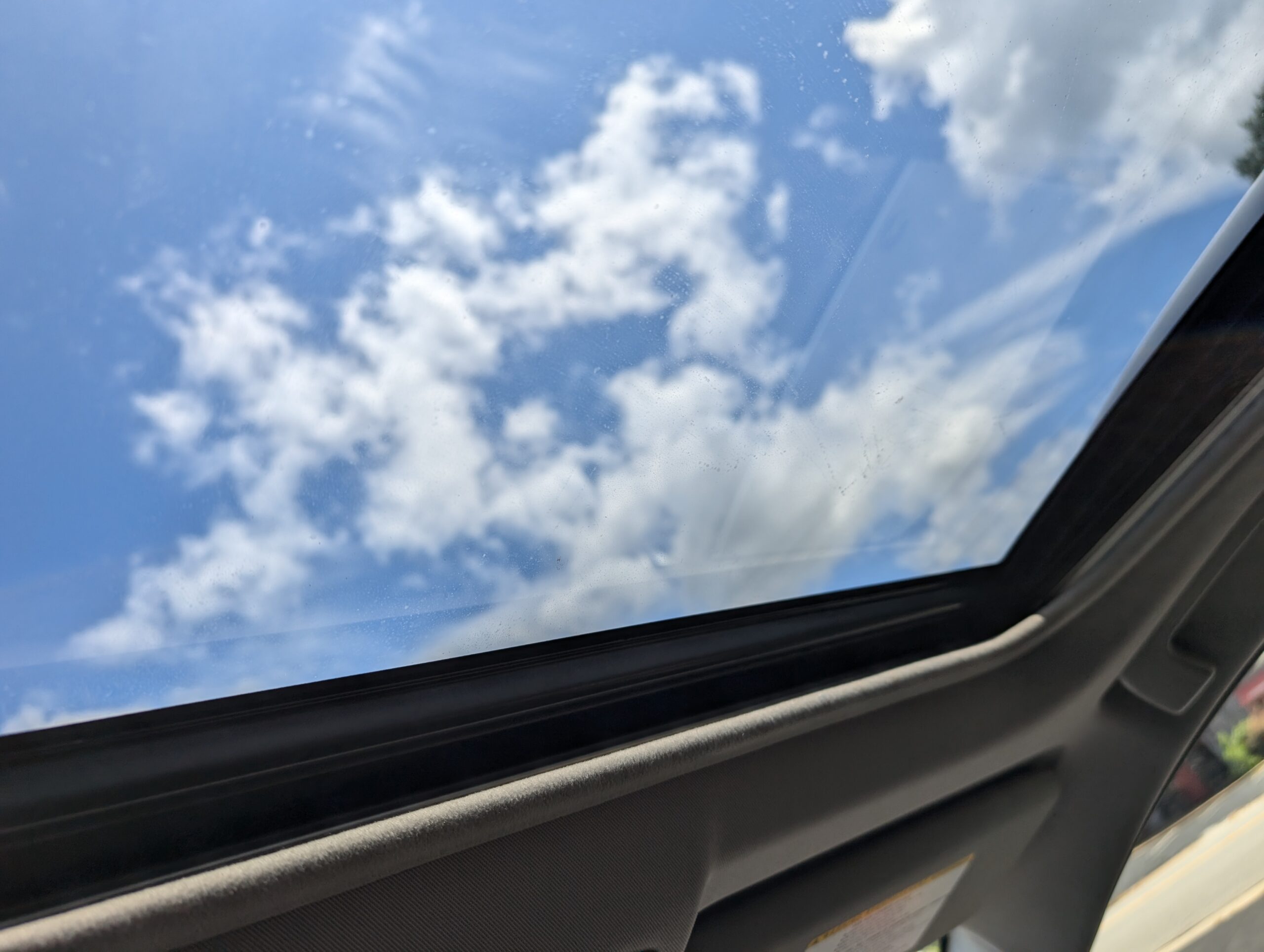 2016 Toyota RAV4 FWD 4dr XLE