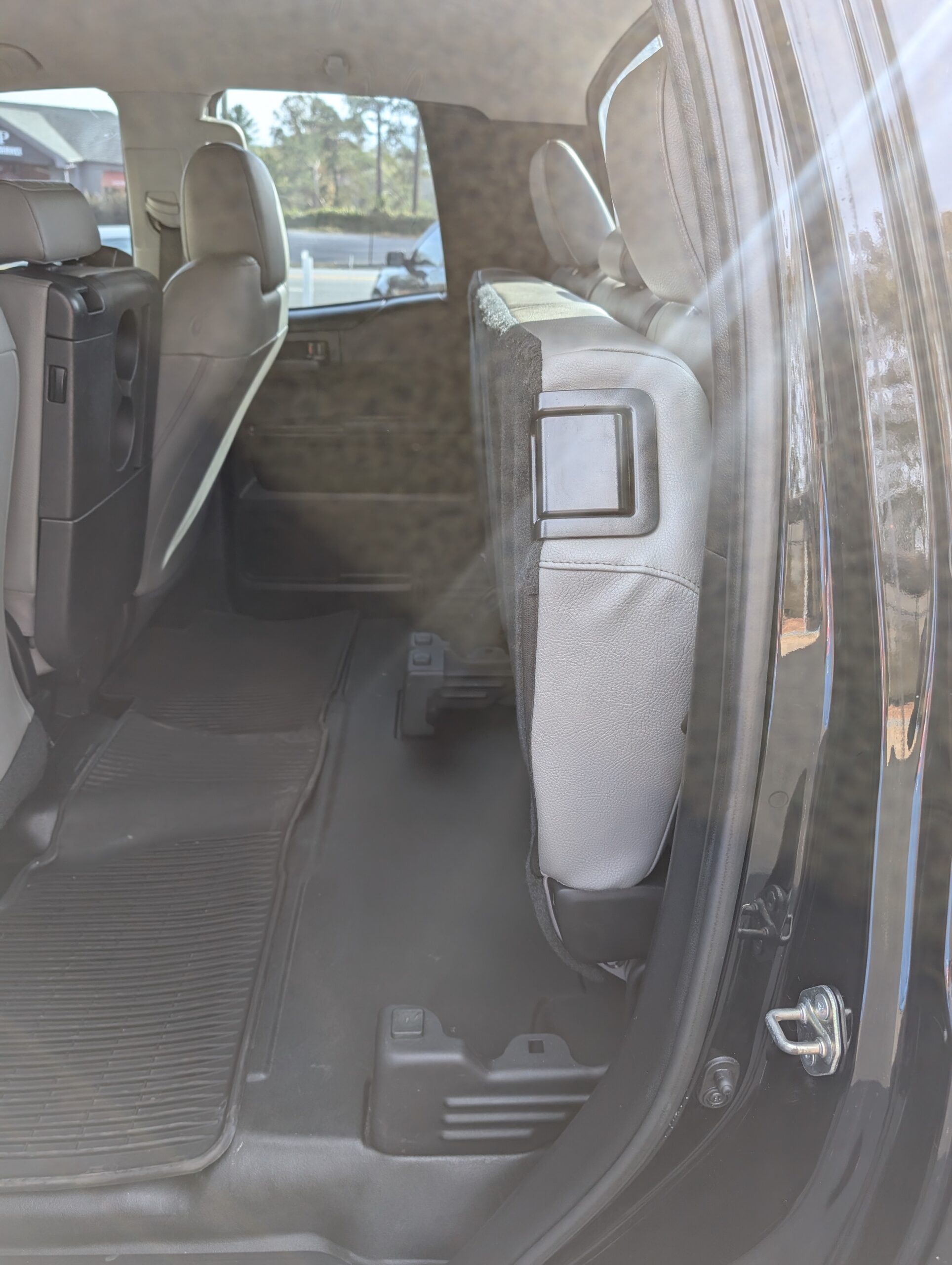 2017 Toyota Tundra 2WD SR Double Cab 6.5′ Bed 4.6L