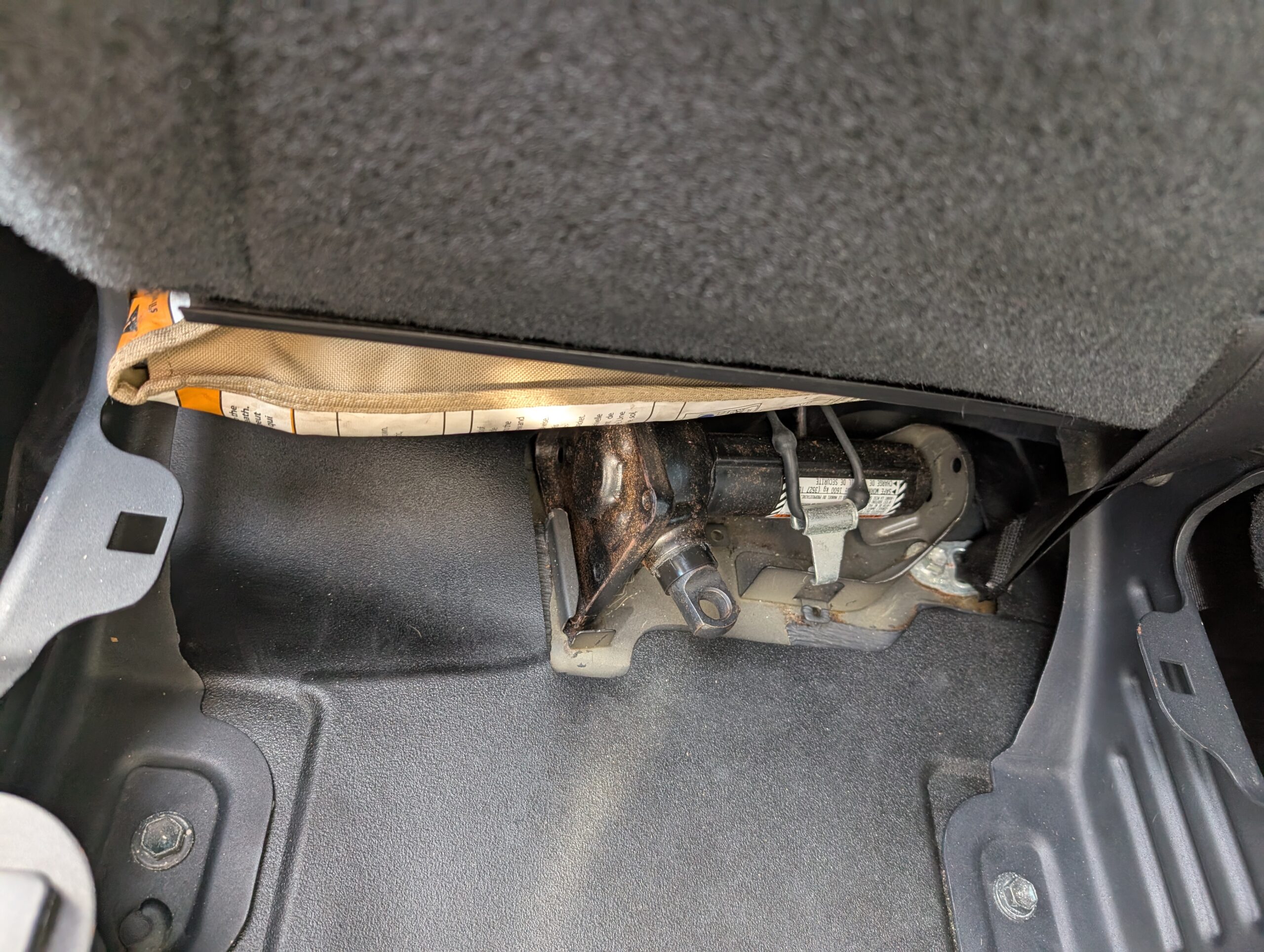 2017 Toyota Tundra 2WD SR Double Cab 6.5′ Bed 4.6L