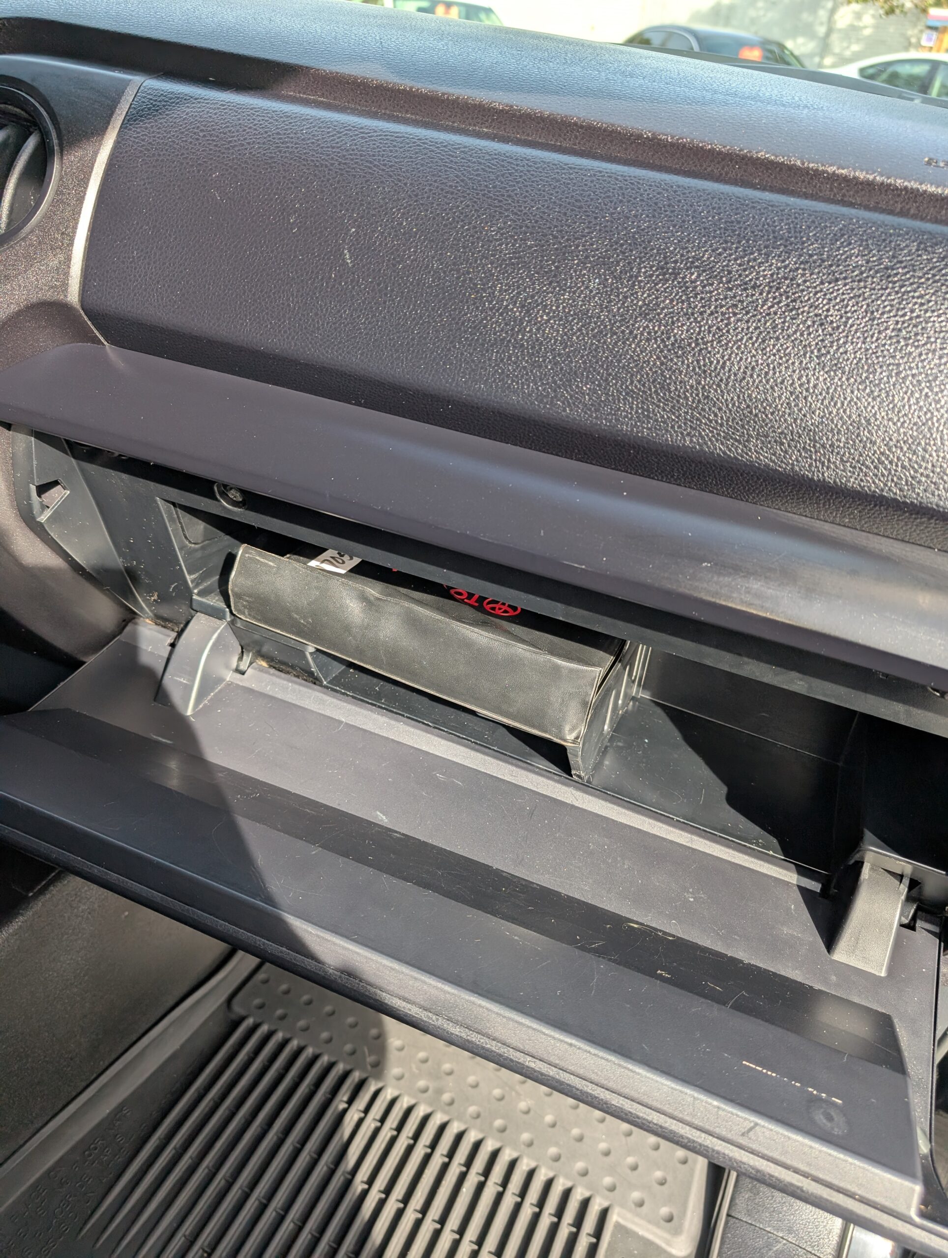 2017 Toyota Tundra 2WD SR Double Cab 6.5′ Bed 4.6L