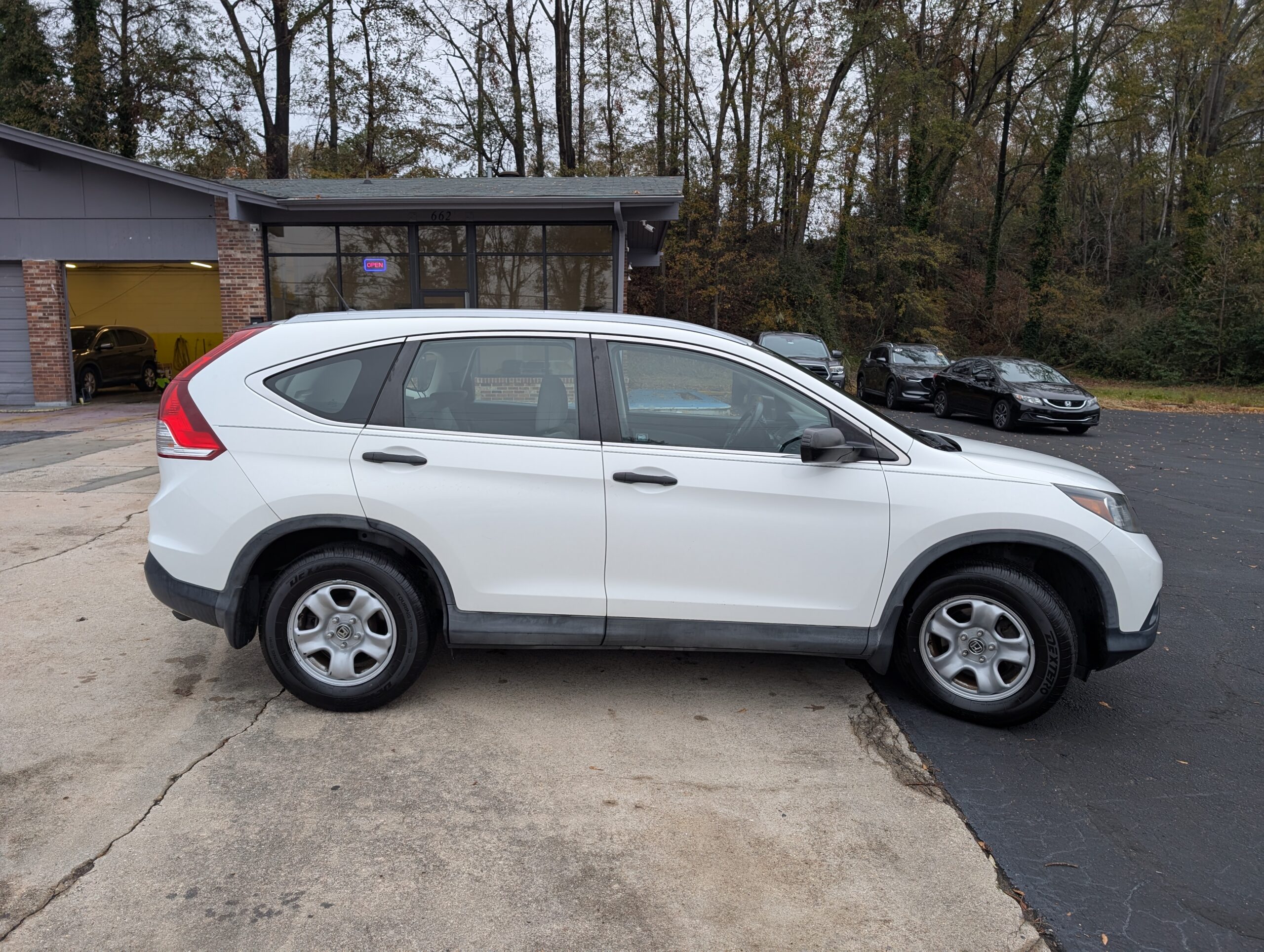 2012 Honda CR-V 2WD 5dr LX