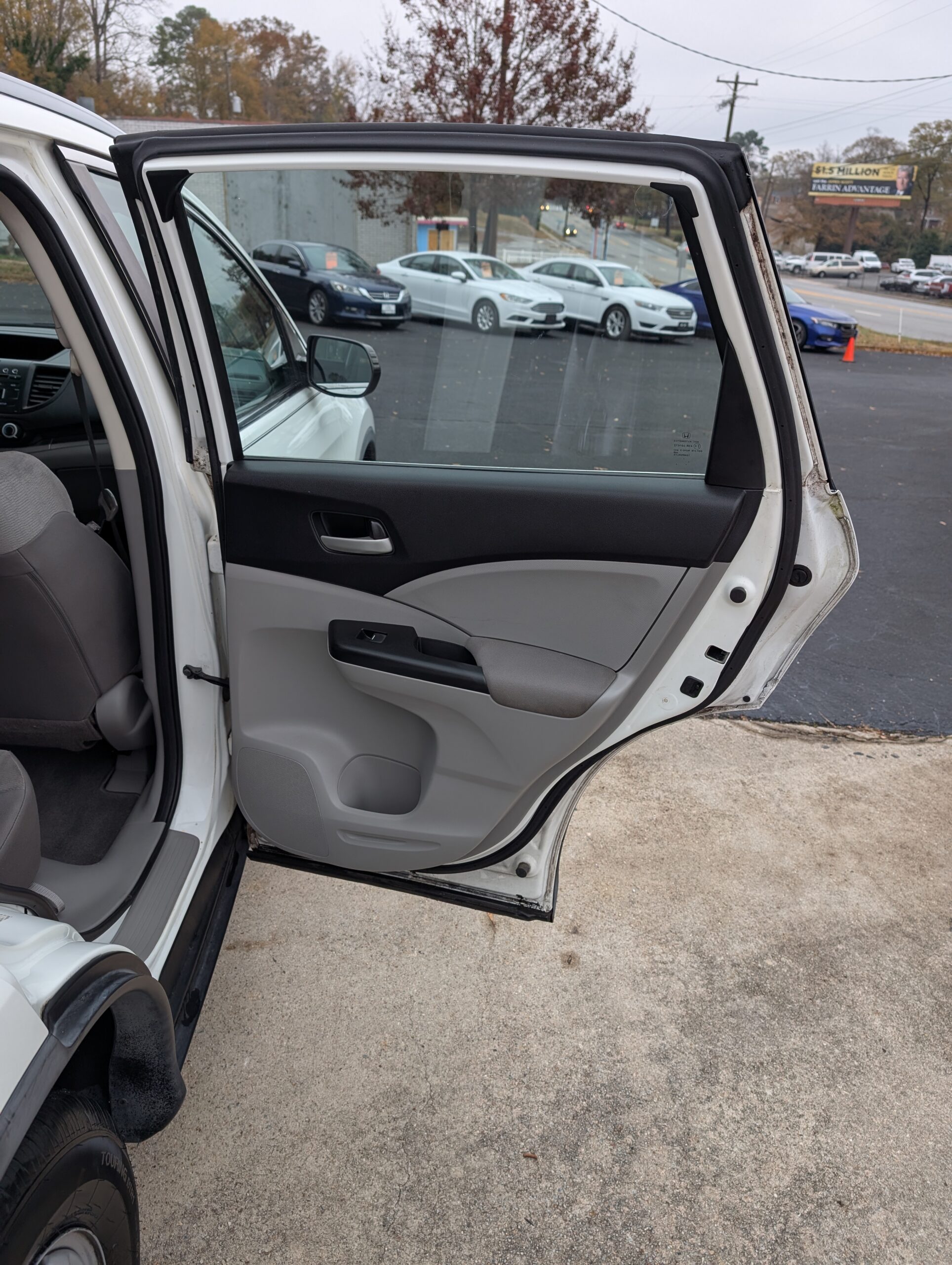 2012 Honda CR-V 2WD 5dr LX