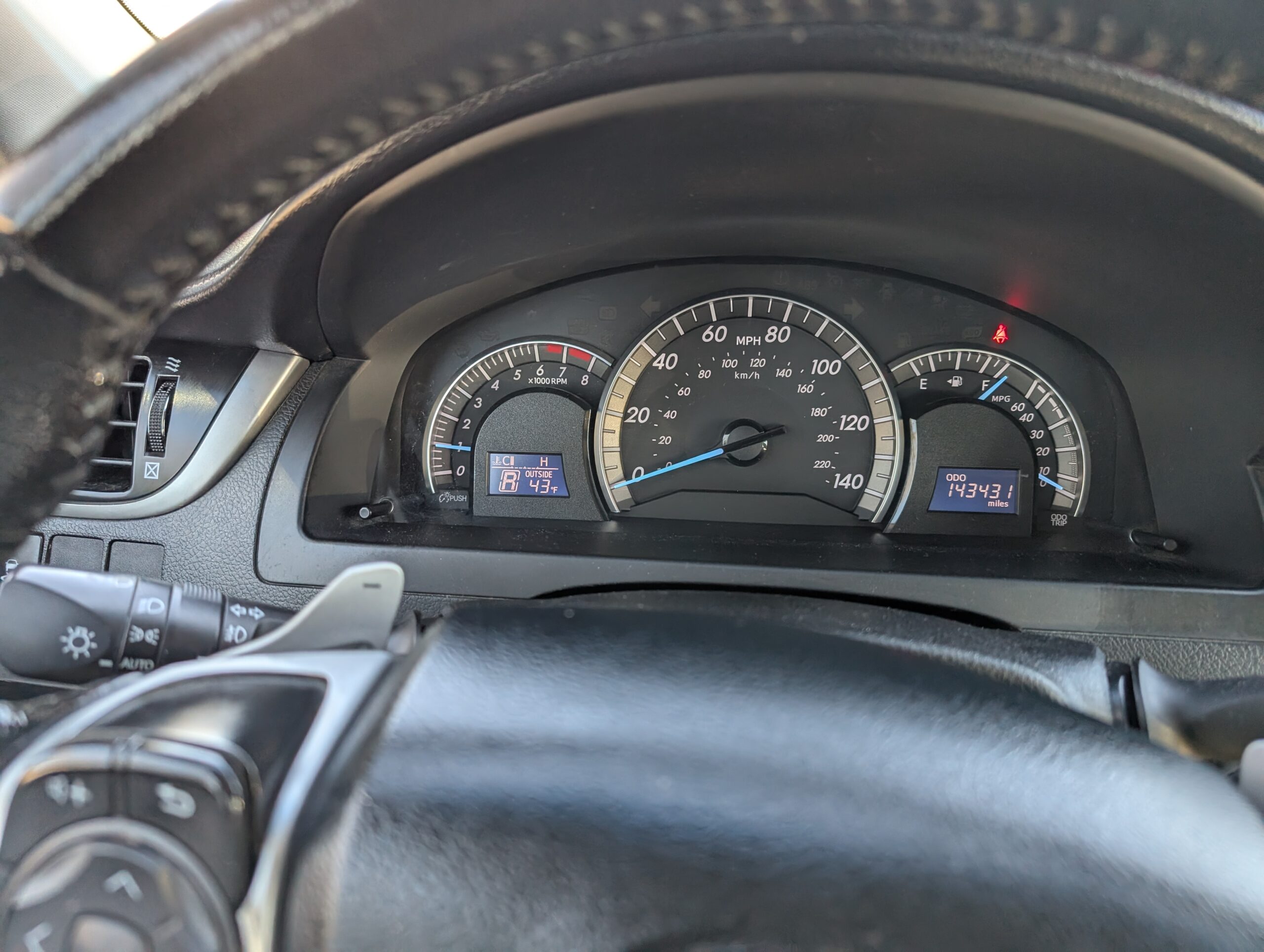 2012 Toyota Camry 4dr Sdn I4 Auto