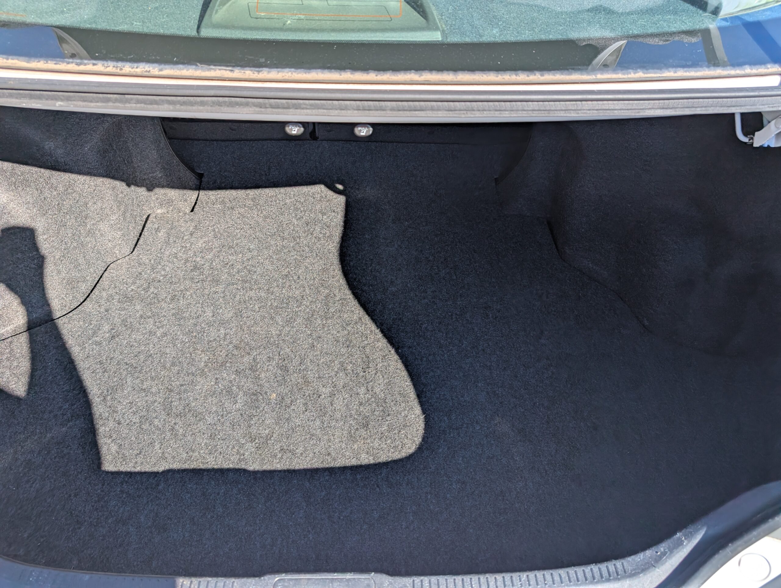 2012 Toyota Camry 4dr Sdn I4 Auto