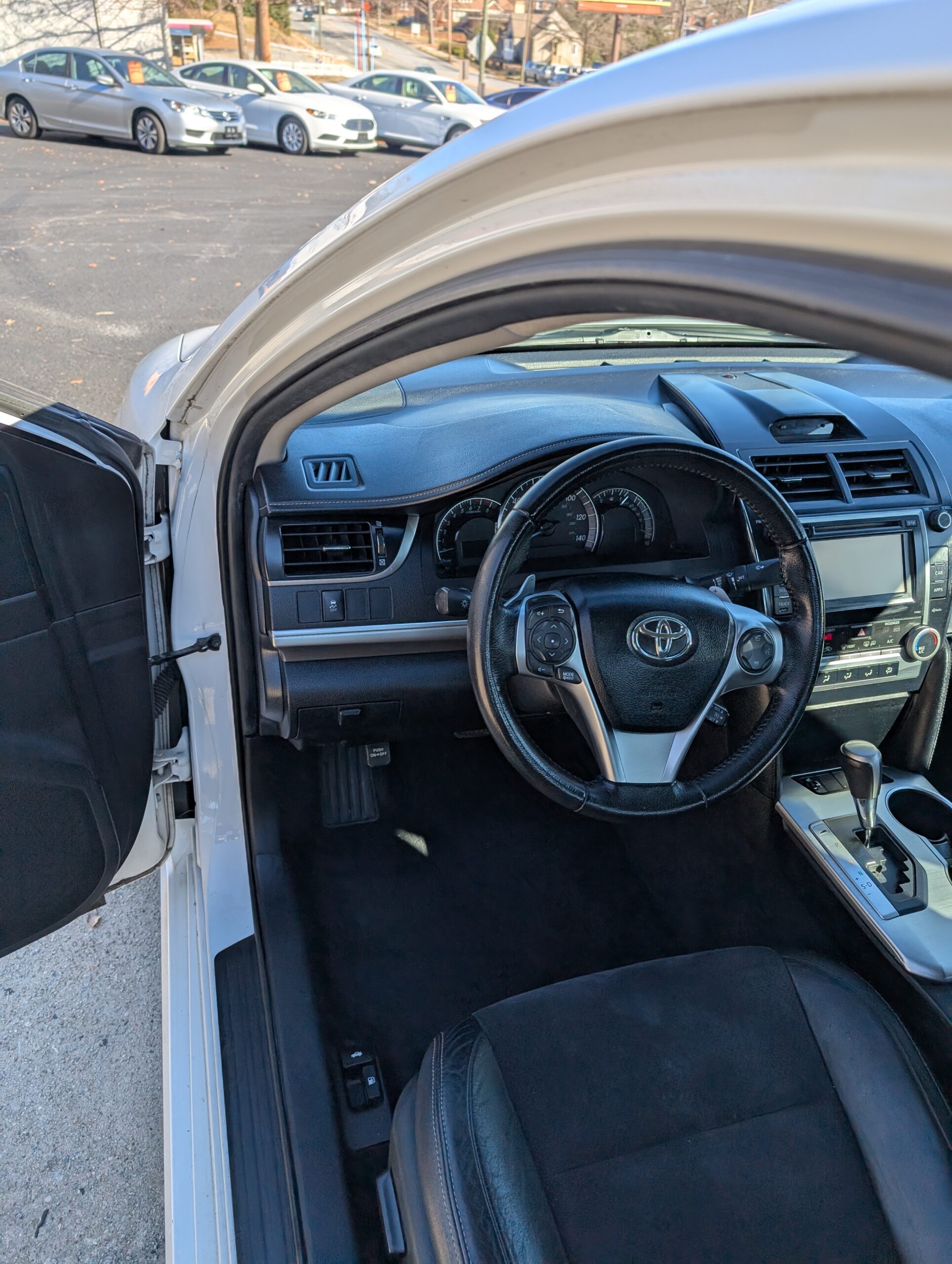 2012 Toyota Camry 4dr Sdn I4 Auto