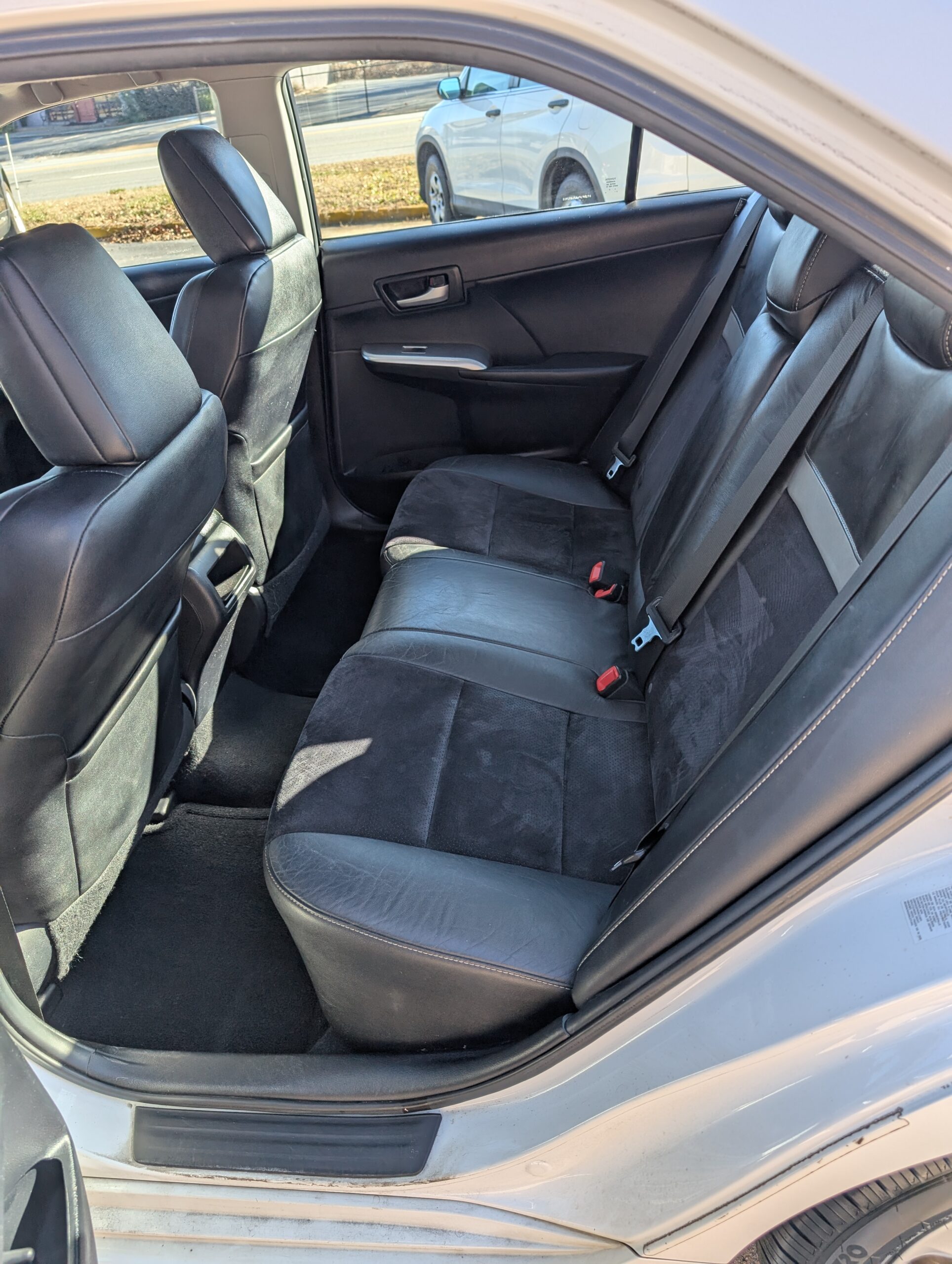 2012 Toyota Camry 4dr Sdn I4 Auto