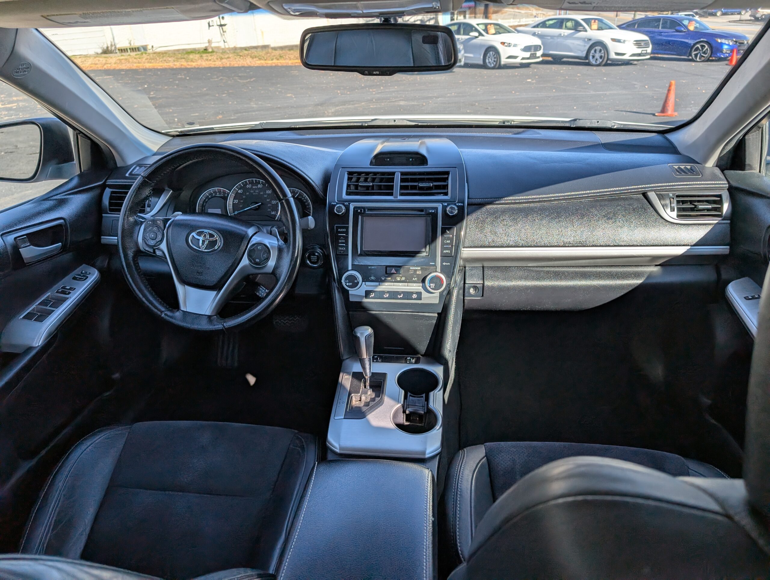 2012 Toyota Camry 4dr Sdn I4 Auto