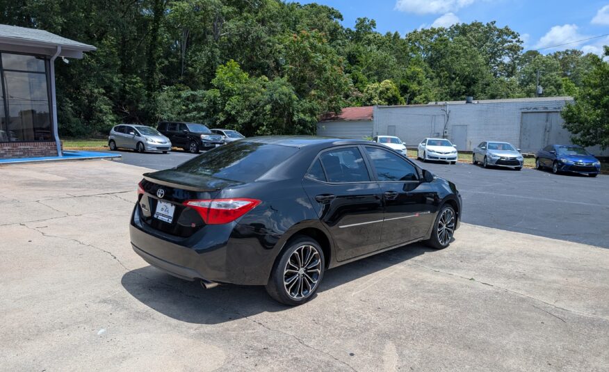 2015 Toyota Corolla 4dr Sdn Auto S