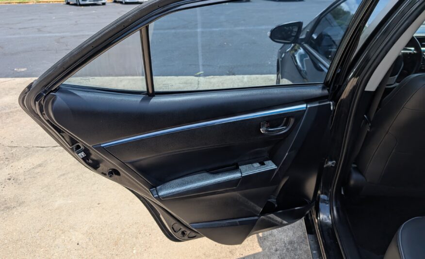 2015 Toyota Corolla 4dr Sdn Auto S