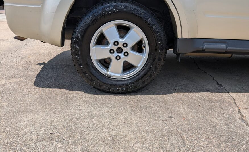 2012 Ford Escape 4WD 4dr XLT