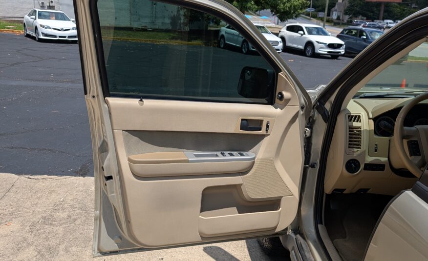 2012 Ford Escape 4WD 4dr XLT