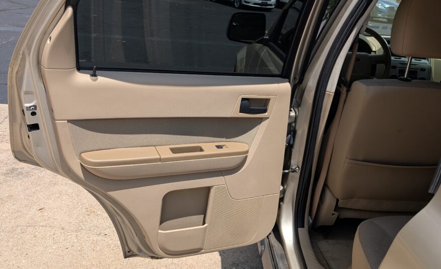 2012 Ford Escape 4WD 4dr XLT