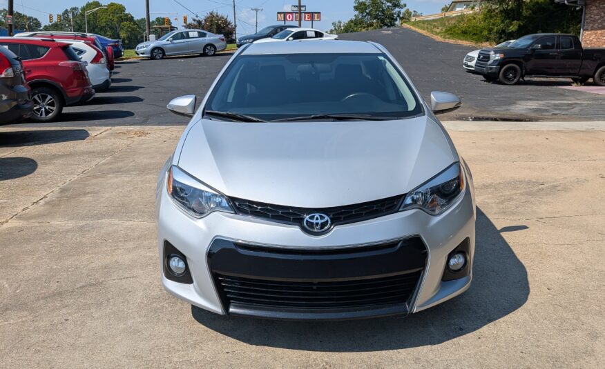 2014 Toyota Corolla 4dr Sdn CVT S