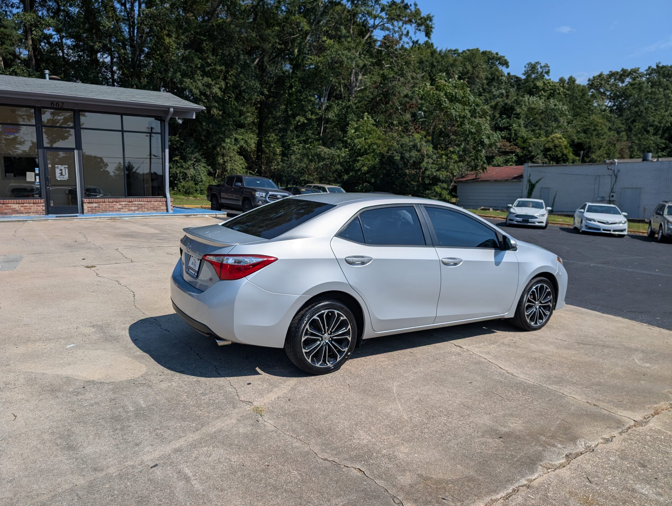 2014 Toyota Corolla 4dr Sdn CVT S