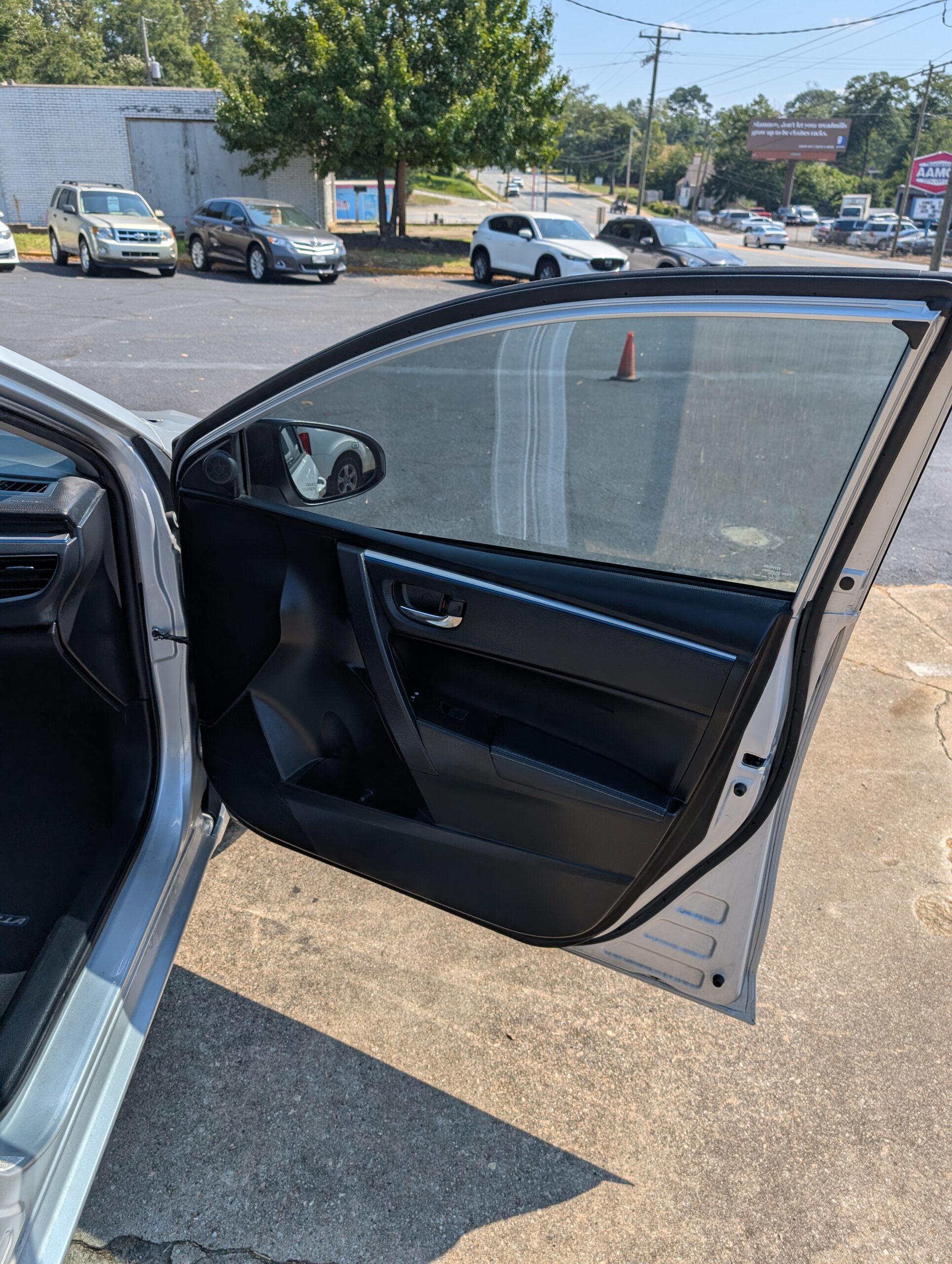 2014 Toyota Corolla 4dr Sdn CVT S