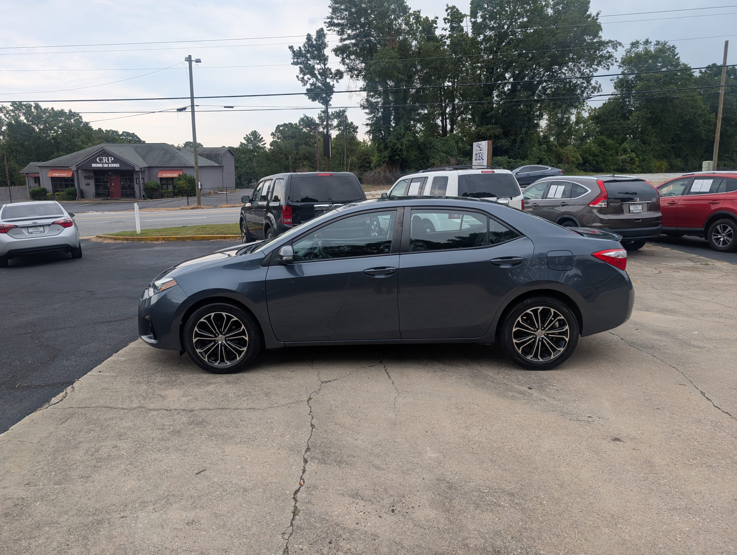 2016 Toyota Corolla 4dr Sdn Auto