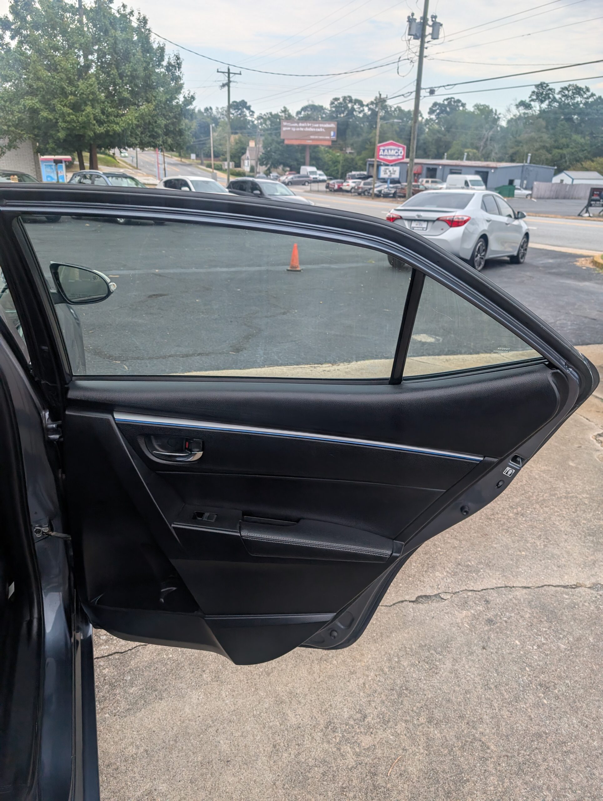 2016 Toyota Corolla 4dr Sdn Auto