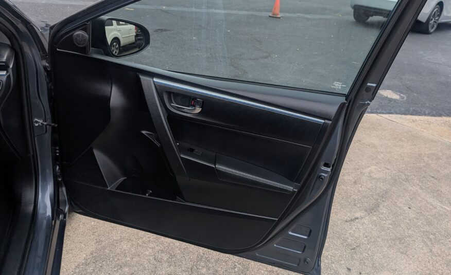 2016 Toyota Corolla 4dr Sdn Auto