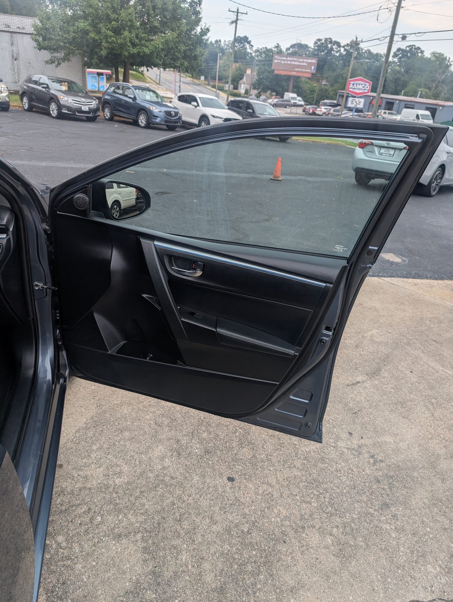 2016 Toyota Corolla 4dr Sdn Auto