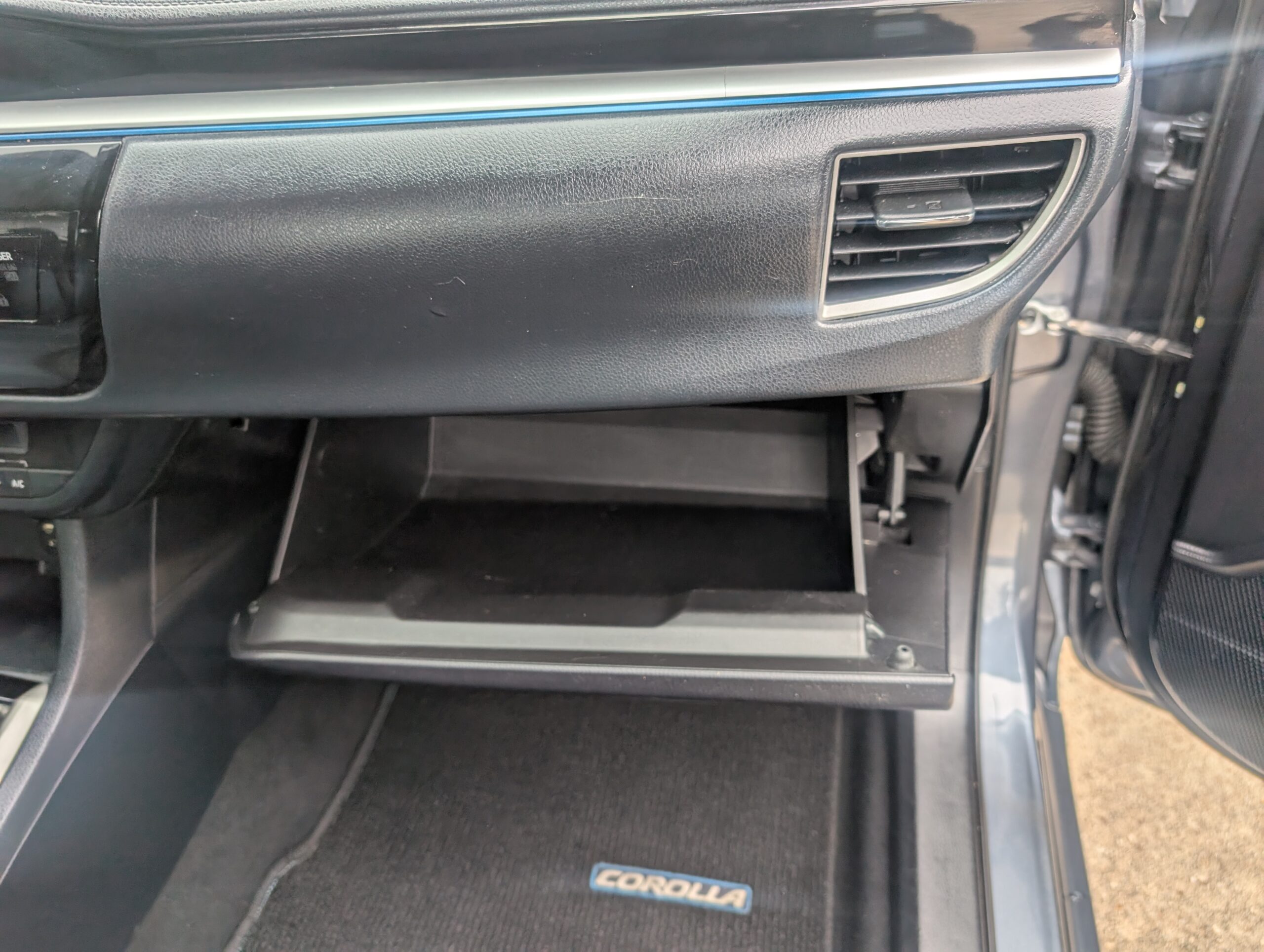 2016 Toyota Corolla 4dr Sdn Auto