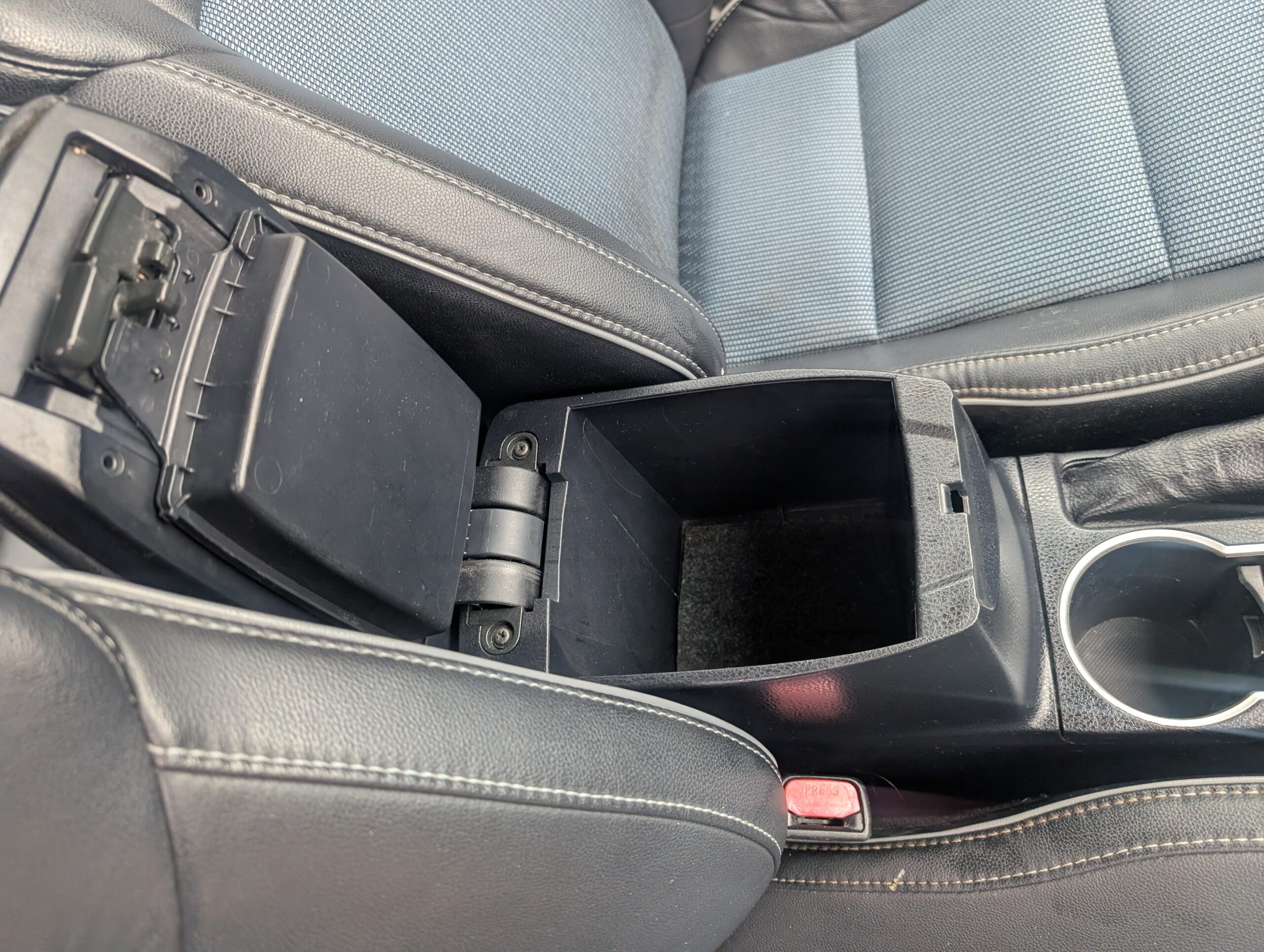 2016 Toyota Corolla 4dr Sdn Auto