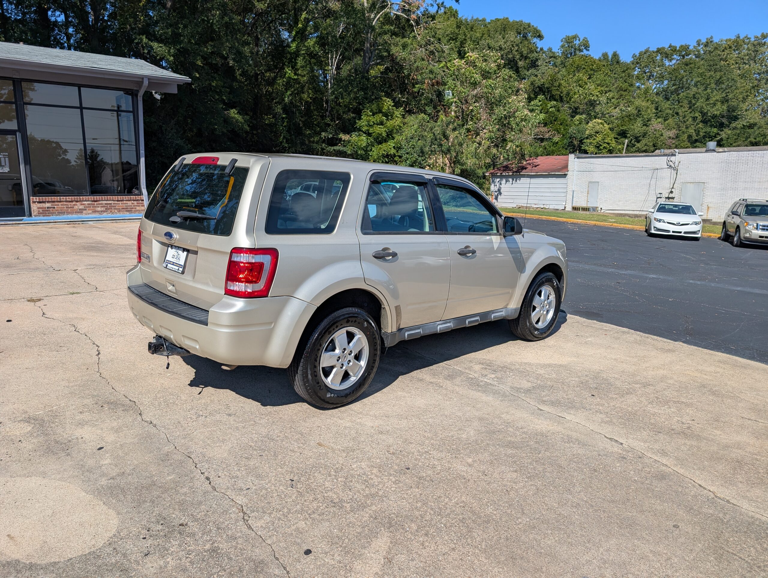 2011 Ford Escape FWD 4dr XLS