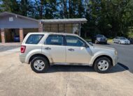2011 Ford Escape FWD 4dr XLS