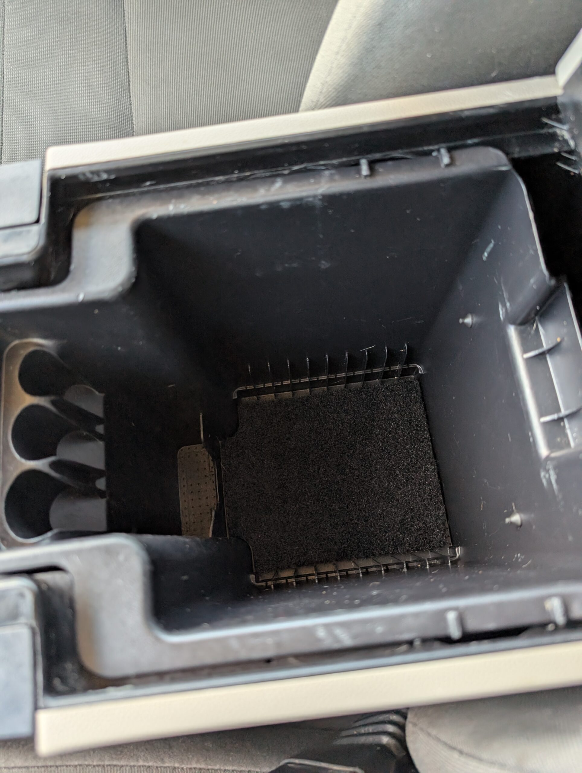 2011 Ford Escape FWD 4dr XLS