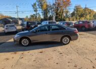 2017 Toyota Camry LE Auto