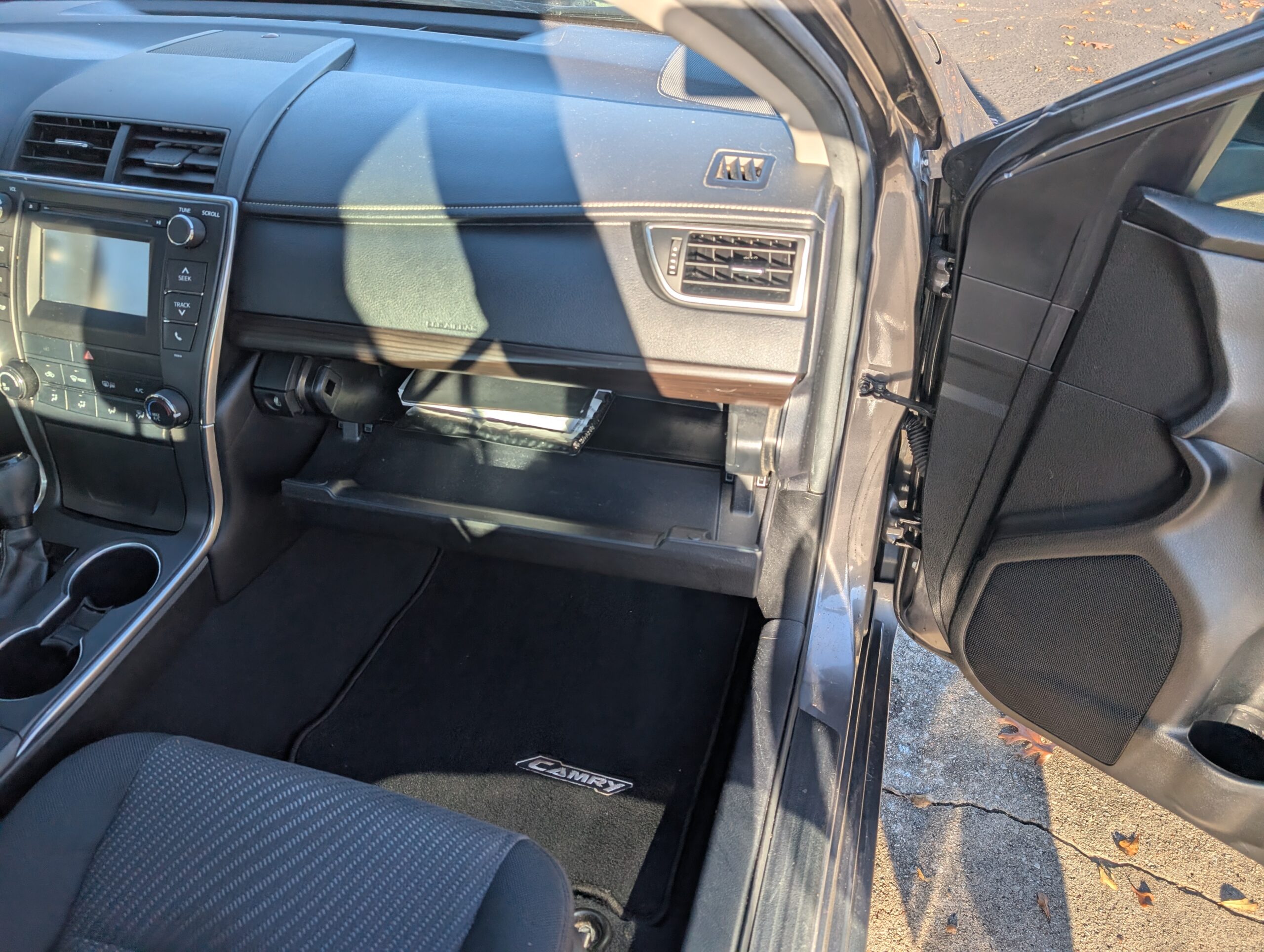 2017 Toyota Camry LE Auto