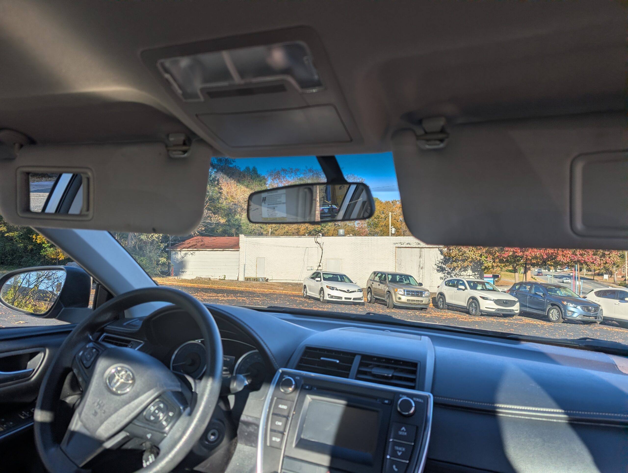 2017 Toyota Camry LE Auto