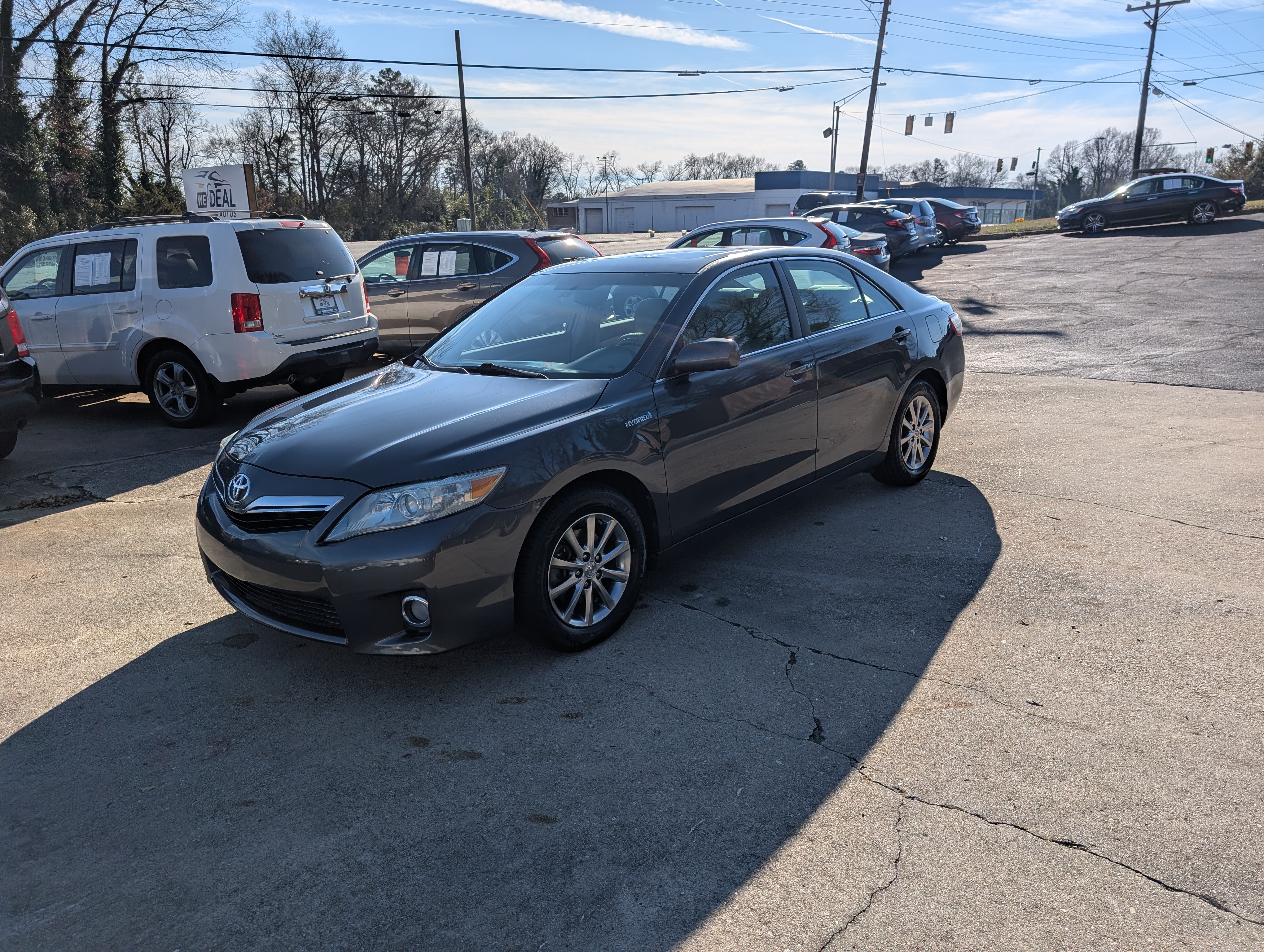 2011 Toyota Camry Hybrid's photo