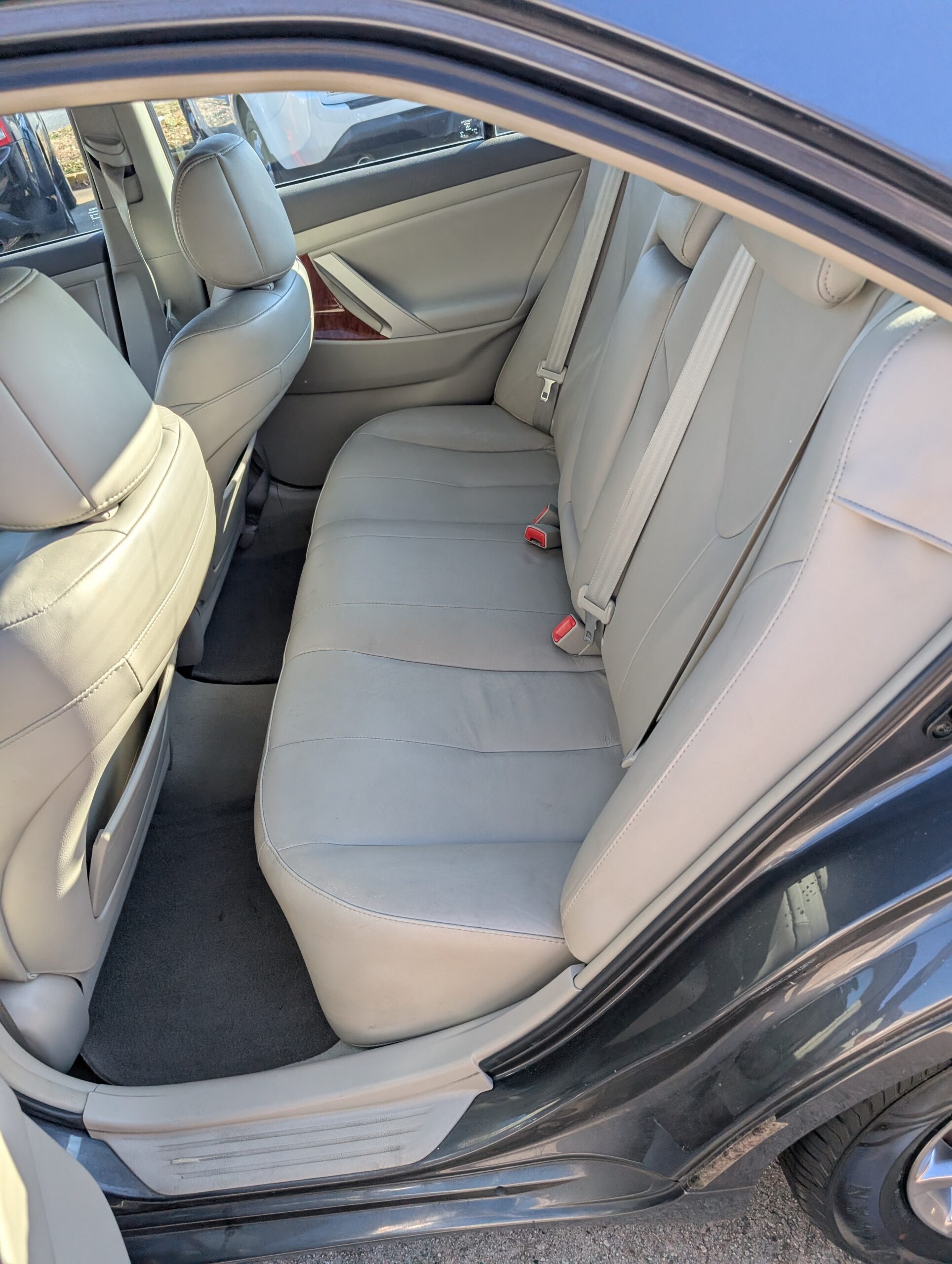 2011 Toyota Camry Hybrid 4dr Sdn (Natl)