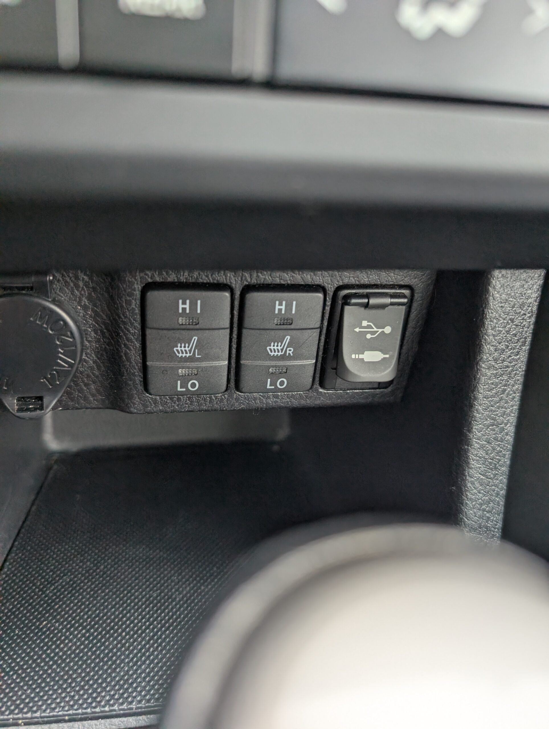 2015 Toyota Corolla 4dr Sdn Auto S Premium