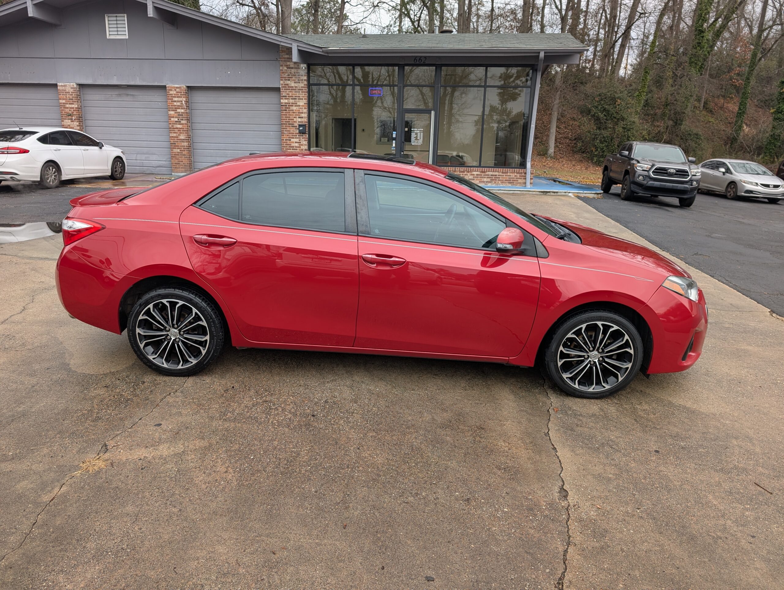 2015 Toyota Corolla 4dr Sdn Auto S Premium