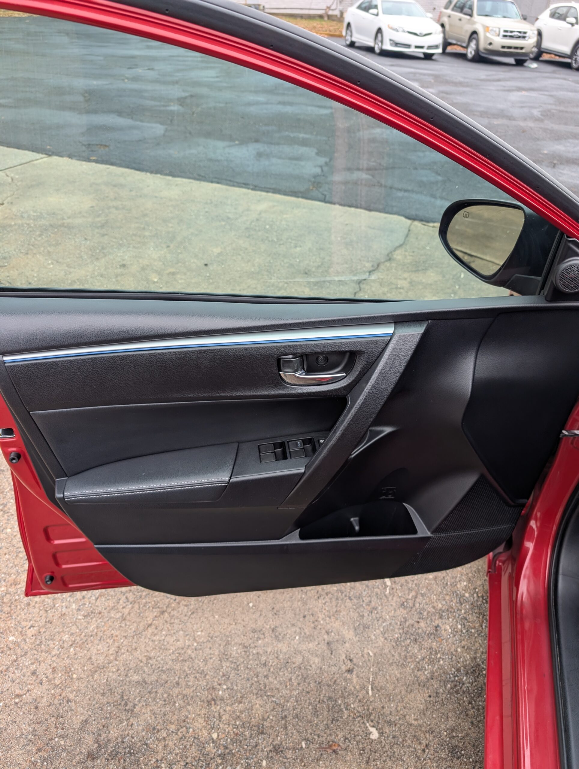 2015 Toyota Corolla 4dr Sdn Auto S Premium