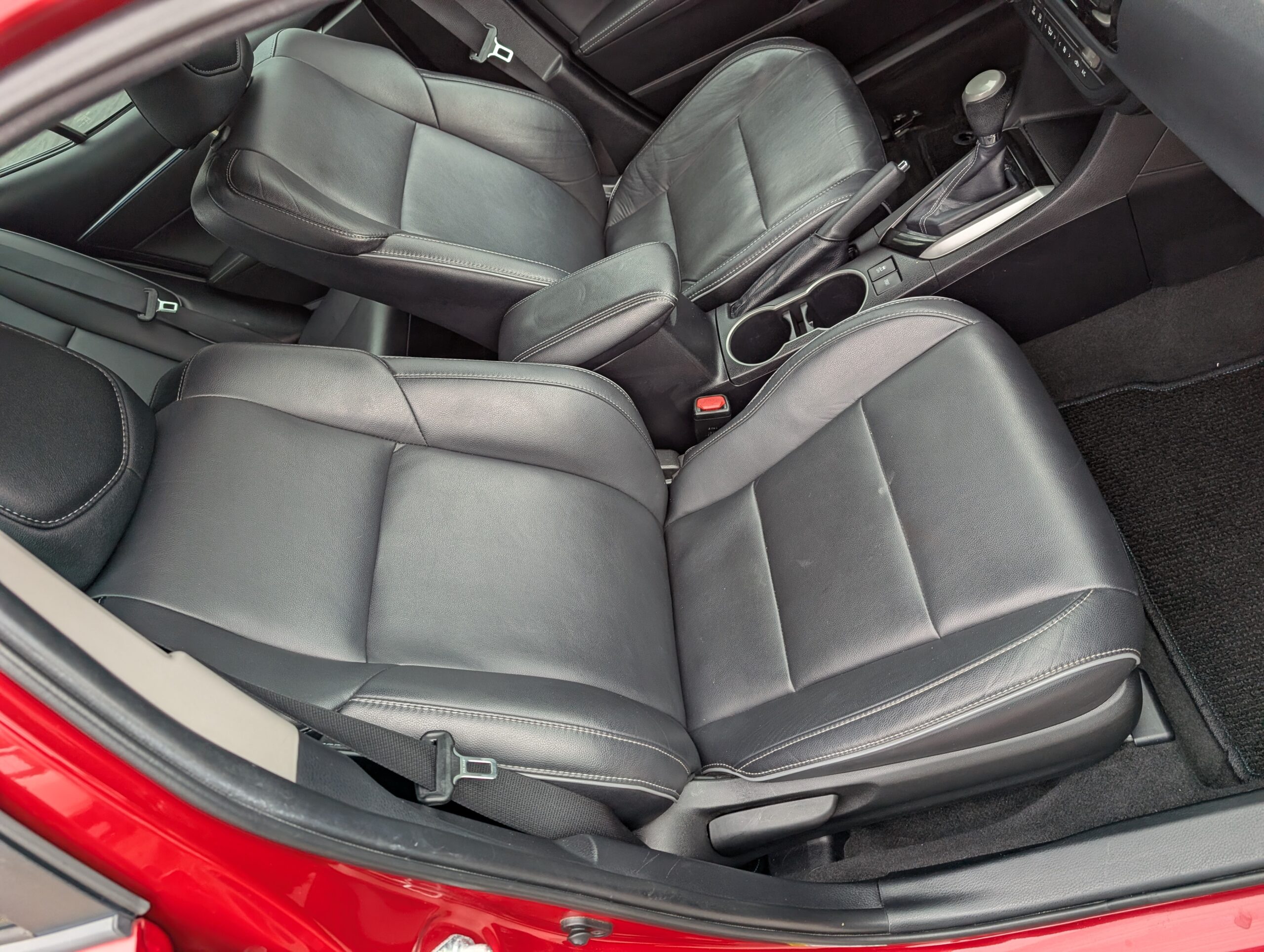 2015 Toyota Corolla 4dr Sdn Auto S Premium