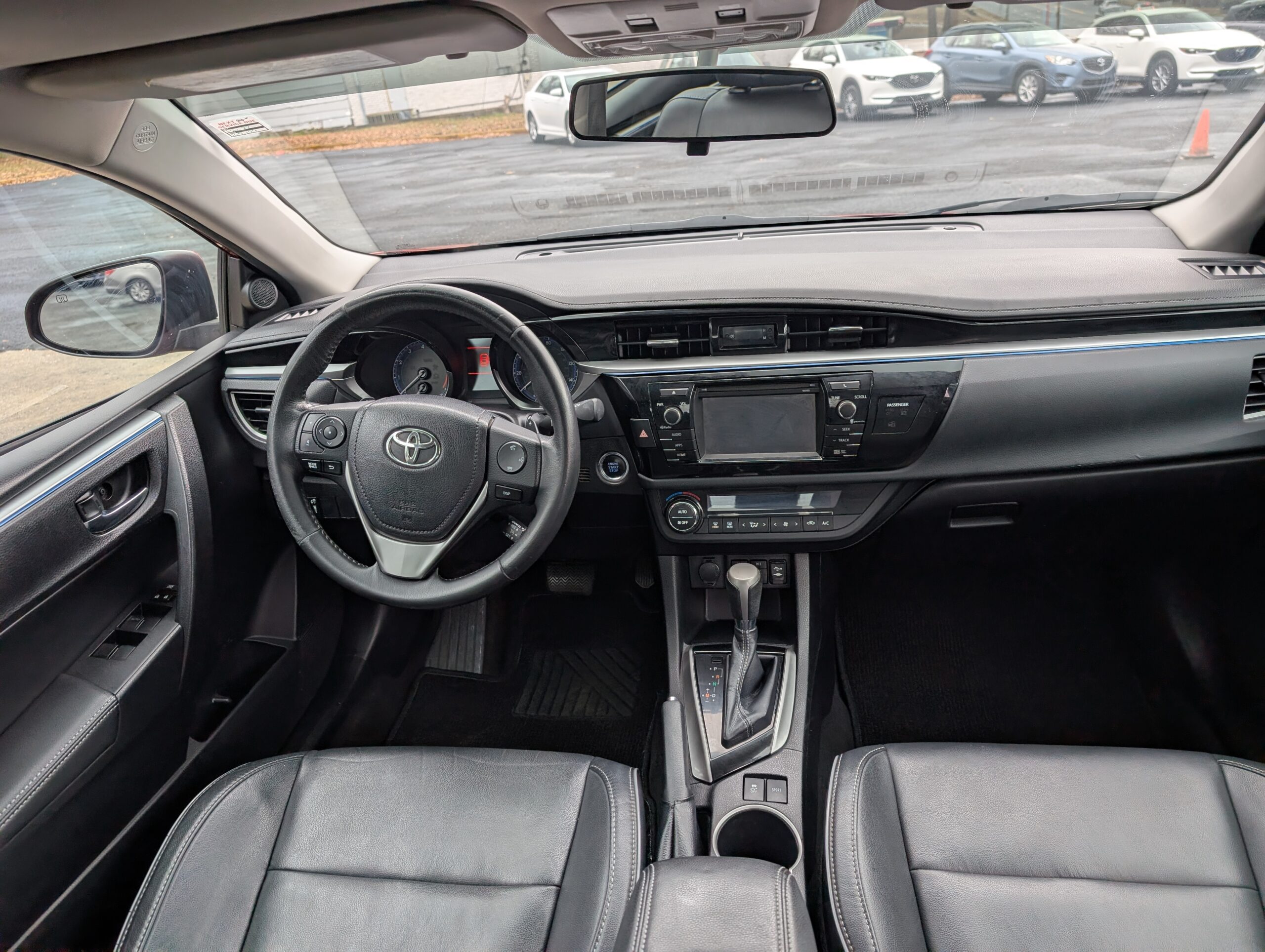 2015 Toyota Corolla 4dr Sdn Auto S Premium