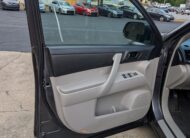 2013 Toyota Highlander FWD 4dr I4 (Natl)