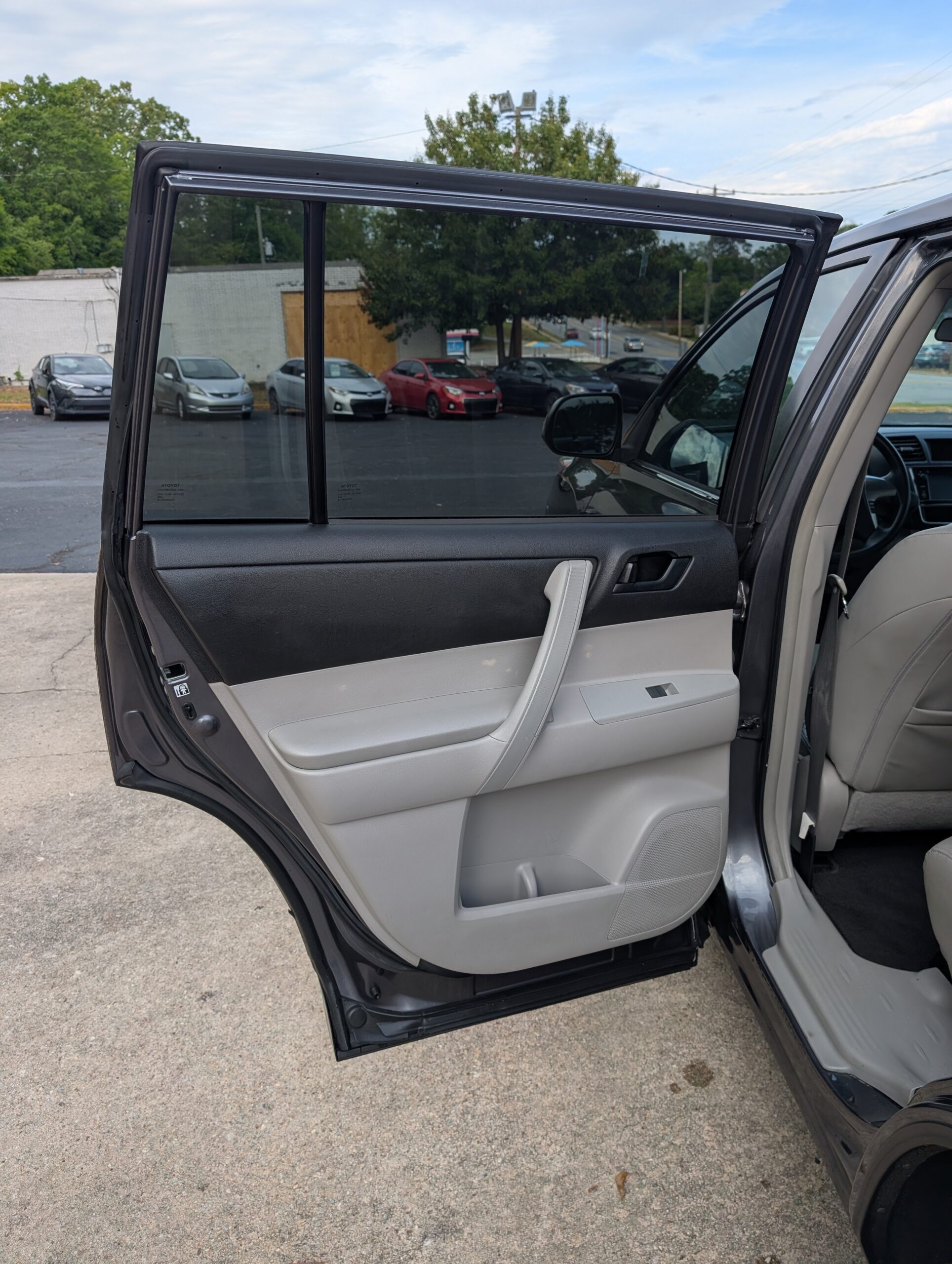 2013 Toyota Highlander FWD 4dr I4 (Natl)