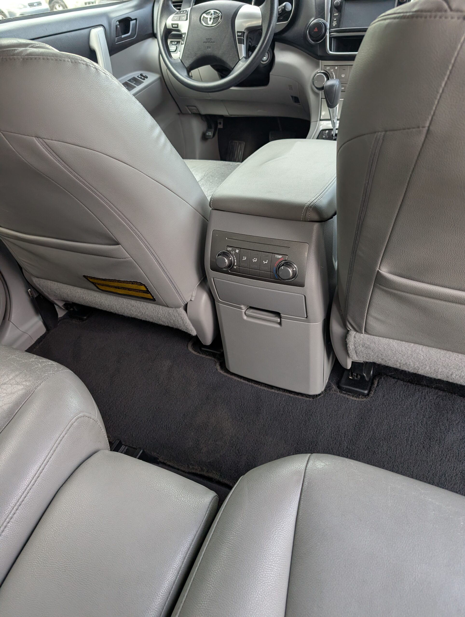 2013 Toyota Highlander FWD 4dr I4 (Natl)
