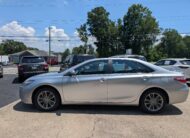 2017 Toyota Camry XLE Auto (Natl)