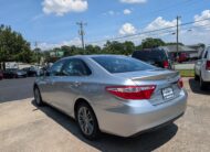 2017 Toyota Camry XLE Auto (Natl)