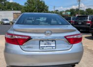 2017 Toyota Camry XLE Auto (Natl)