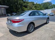 2017 Toyota Camry XLE Auto (Natl)