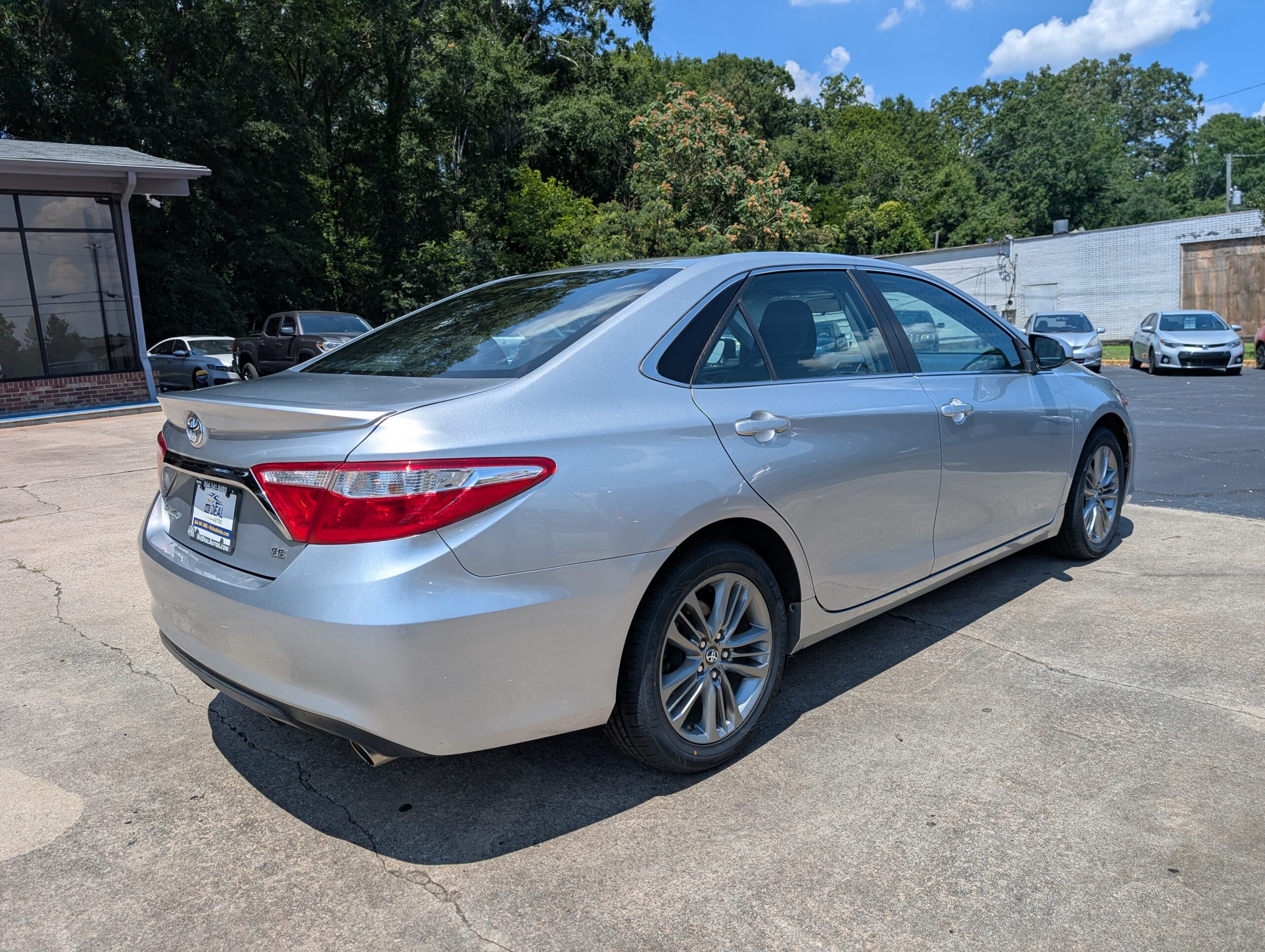 2017 Toyota Camry XLE Auto (Natl)