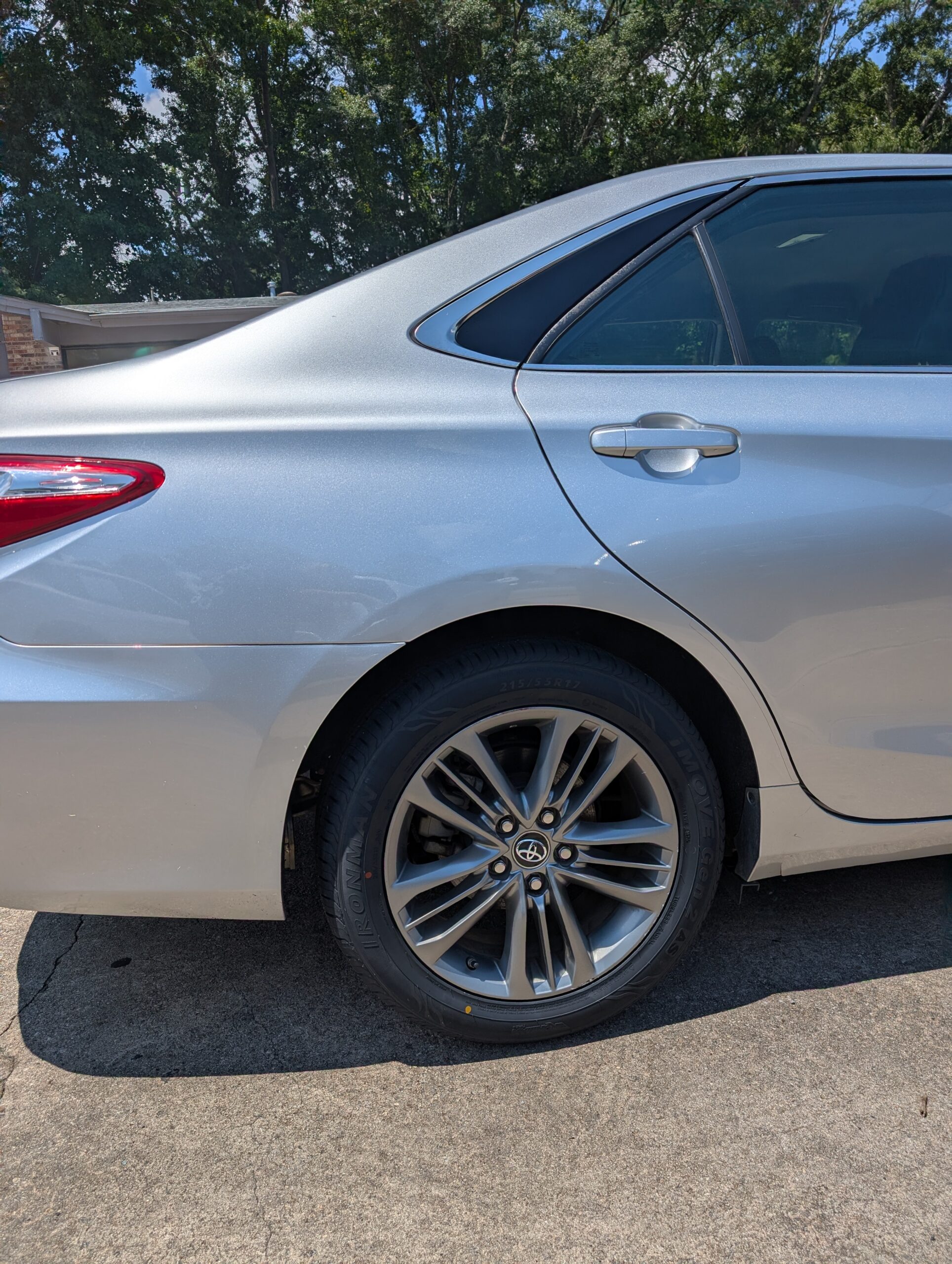 2017 Toyota Camry XLE Auto (Natl)